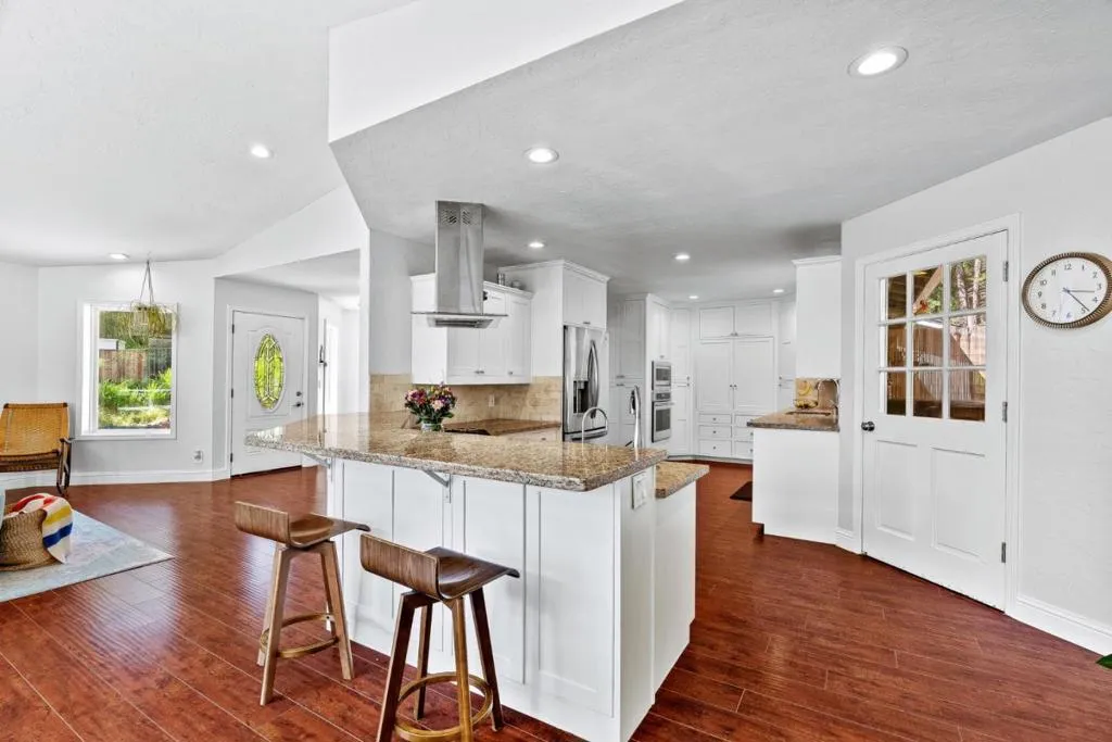 114 Sawyer Circle, Scotts Valley, California 95066 home-pic-8