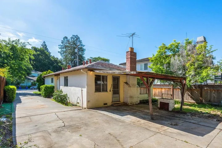 604 Chimalus Drive, Palo Alto, California 94306