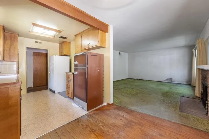 604 Chimalus Drive, Palo Alto, California 94306