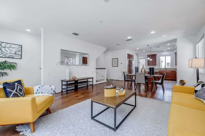 1056 Doheny Terrace, Sunnyvale, California 94085