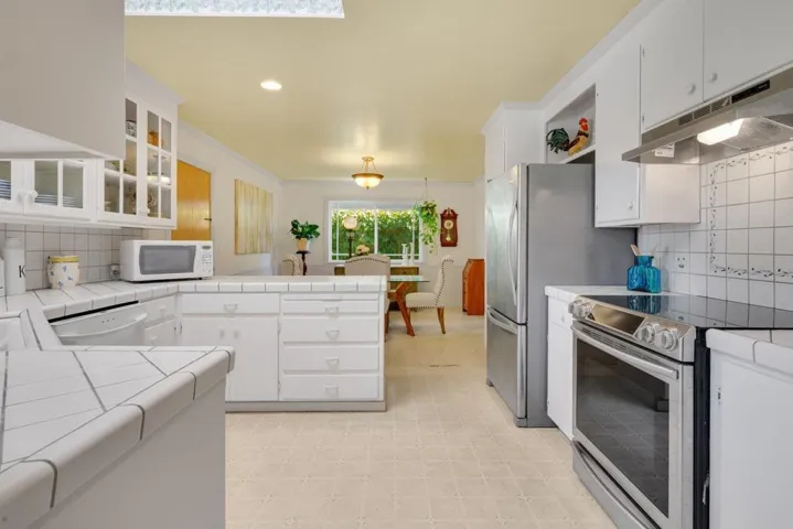 1386 Block Drive, Santa Clara, California 95050