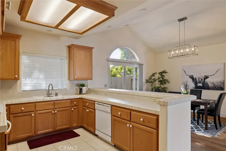 2757 Lucy Way, Chico, California 95973