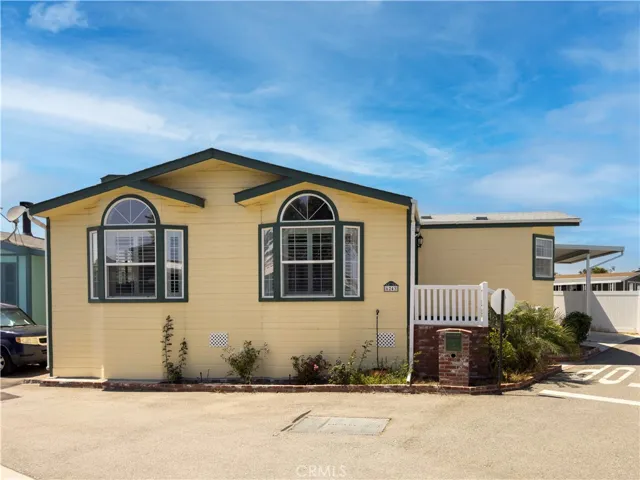 6243 E Golden Sands 186, Long Beach, California 90803