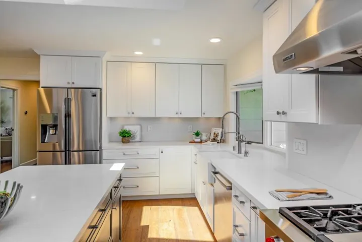 13755 Calle Tacuba, Saratoga, California 95070