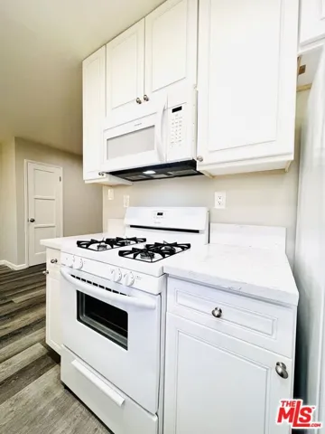 6319 1/2 Fulton Avenue, Van Nuys, California 91401