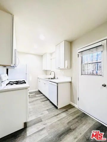 6319 1/2 Fulton Avenue, Van Nuys, California 91401