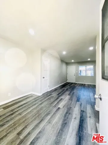 6319 1/2 Fulton Avenue, Van Nuys, California 91401