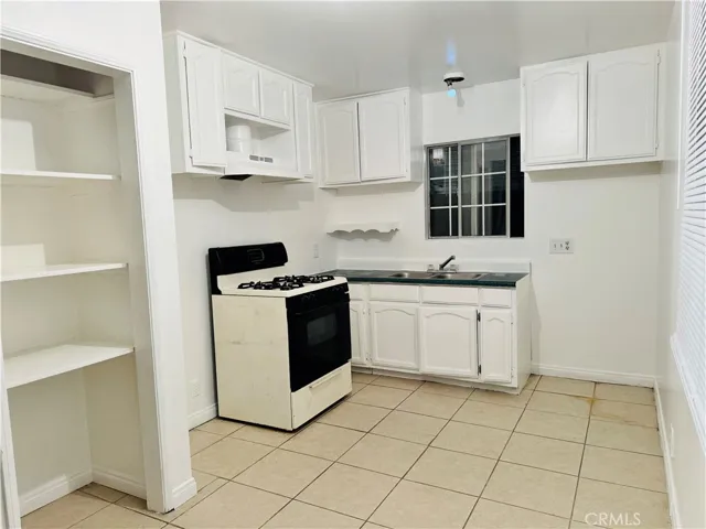 Apartment Kitchen