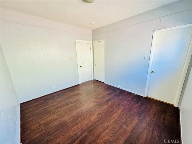 Front Unit- Bedroom