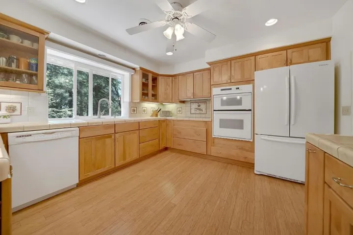 12502 Arrow Head Road, Pine Grove, California 95665