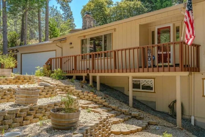 12502 Arrow Head Road, Pine Grove, California 95665