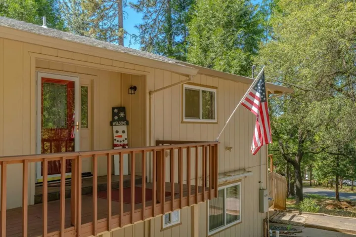 12502 Arrow Head Road, Pine Grove, California 95665