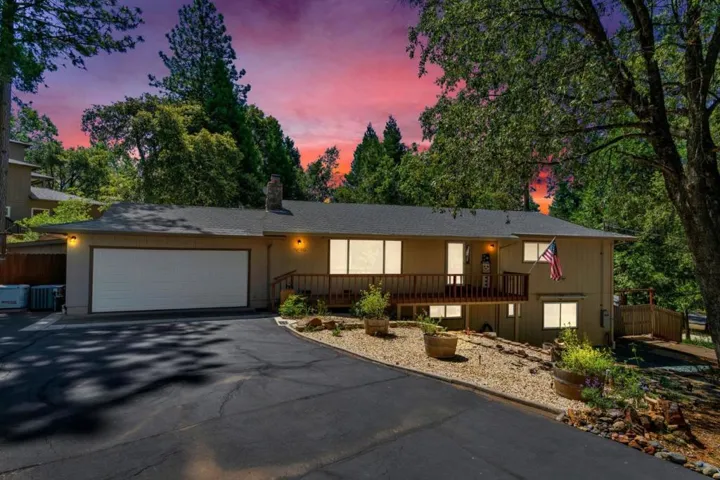 12502 Arrow Head Road, Pine Grove, California 95665