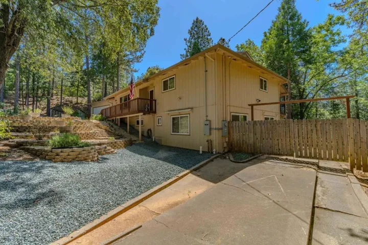12502 Arrow Head Road, Pine Grove, California 95665