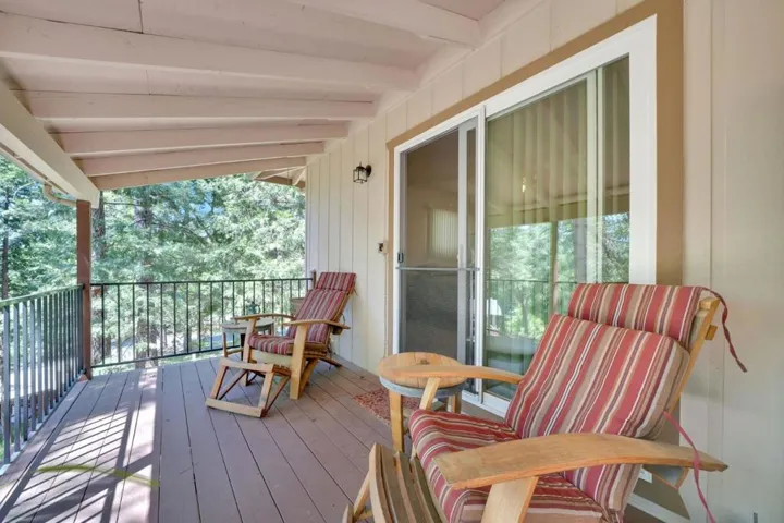 12502 Arrow Head Road, Pine Grove, California 95665