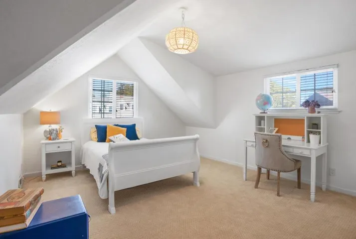 700 Monarch Way, Santa Cruz, California 95060