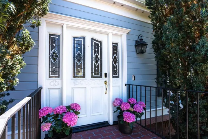 700 Monarch Way, Santa Cruz, California 95060