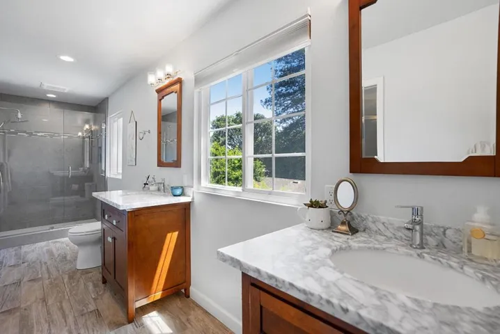 700 Monarch Way, Santa Cruz, California 95060