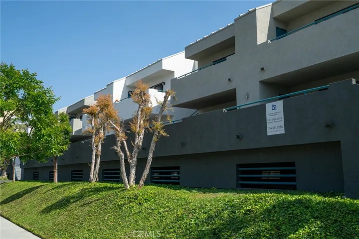 2550 College Place, Fullerton, California 92831