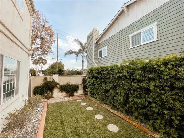 2020 Belmont Lane B, Redondo Beach, California 90278