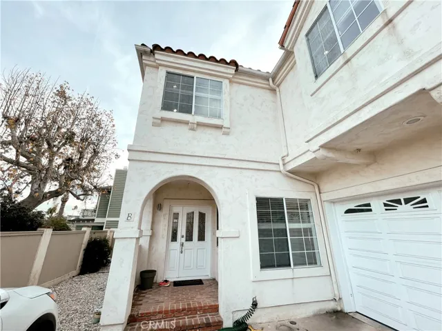 2020 Belmont Lane B, Redondo Beach, California 90278