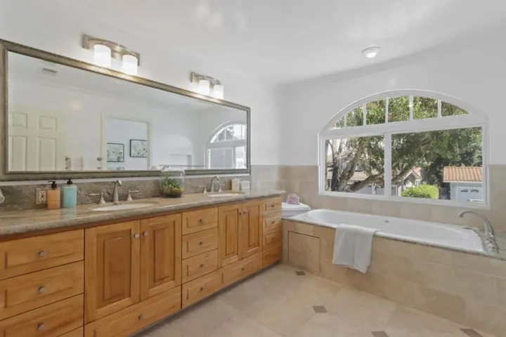 1583 Dorcey Ln, San Jose, California 95120