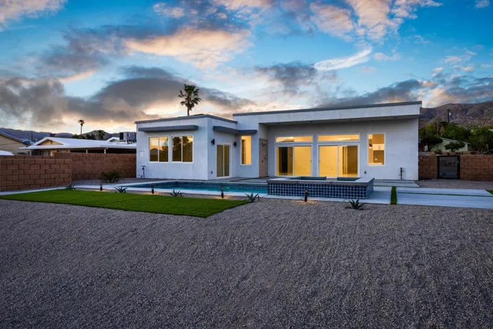 45-web-or-mls-11635 Upland Way-493-Edit-