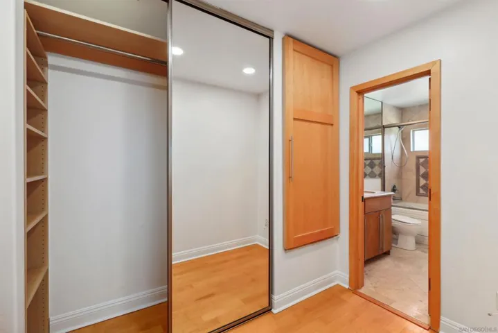1049 Felspar St 23, San Diego, California 92109