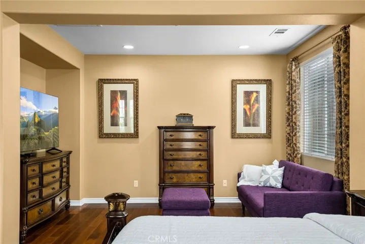 5587 Scharf Avenue, Fontana, California 92336