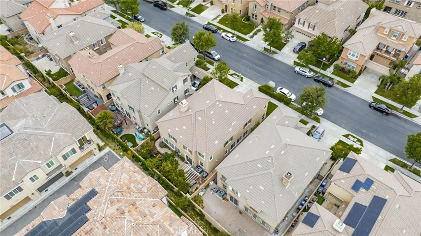 5587 Scharf Avenue, Fontana, California 92336