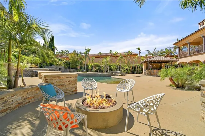 1264 Amin Cir, Corona, California 92881