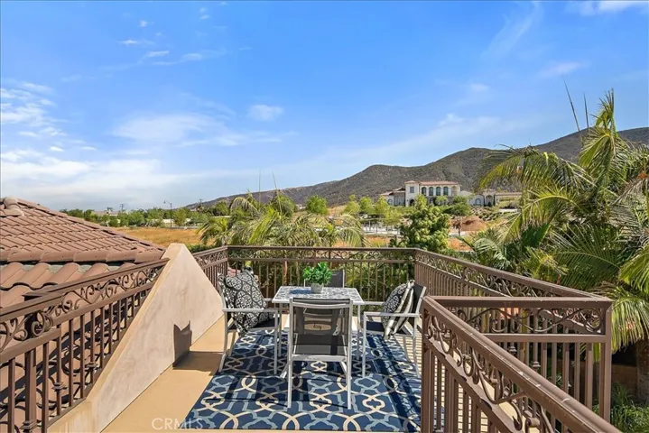 1264 Amin Cir, Corona, California 92881