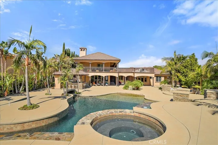 1264 Amin Cir, Corona, California 92881