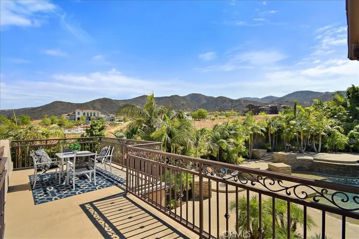 1264 Amin Cir, Corona, California 92881