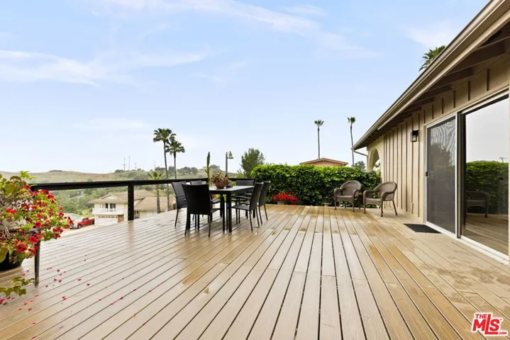820 Calle Contento, Thousand Oaks, California 91360