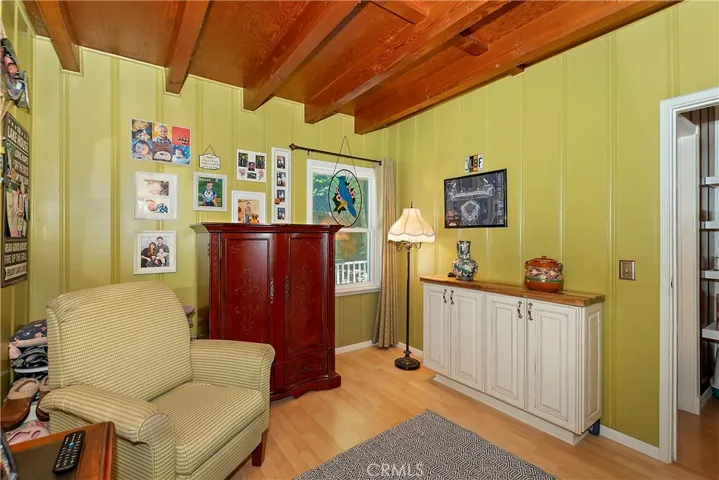 27899 Rainbow Drive, Lake Arrowhead, California 92352
