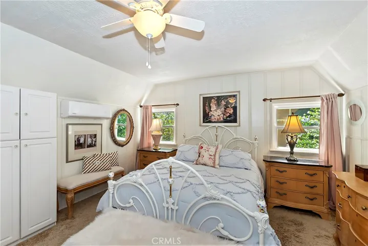 27899 Rainbow Drive, Lake Arrowhead, California 92352