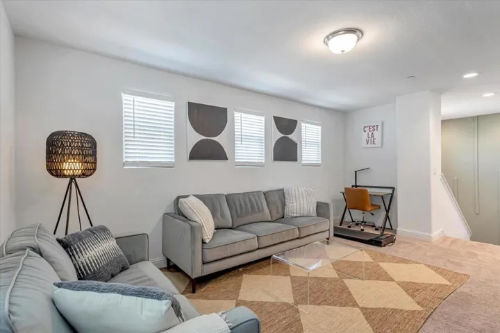 410 Lolly Way, Los Banos, California 93635