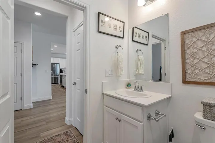 410 Lolly Way, Los Banos, California 93635