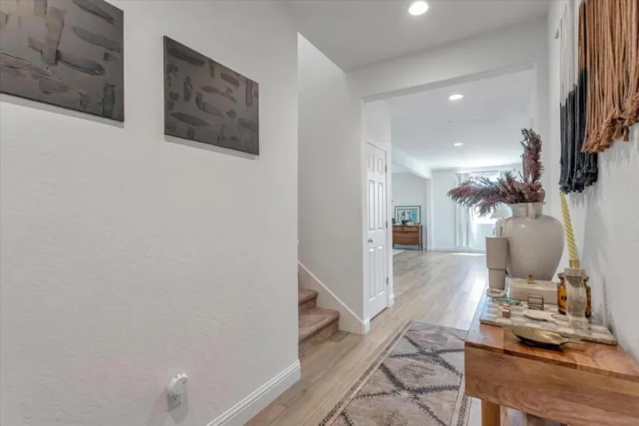 410 Lolly Way, Los Banos, California 93635