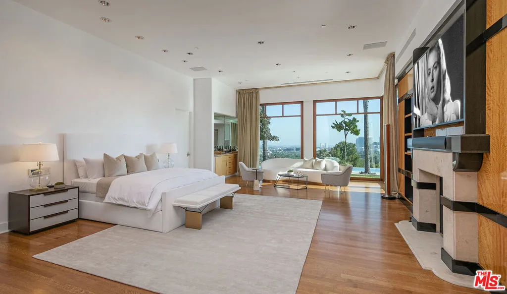 1118 Calle Vista Drive, Beverly Hills, California 90210 home-pic-10