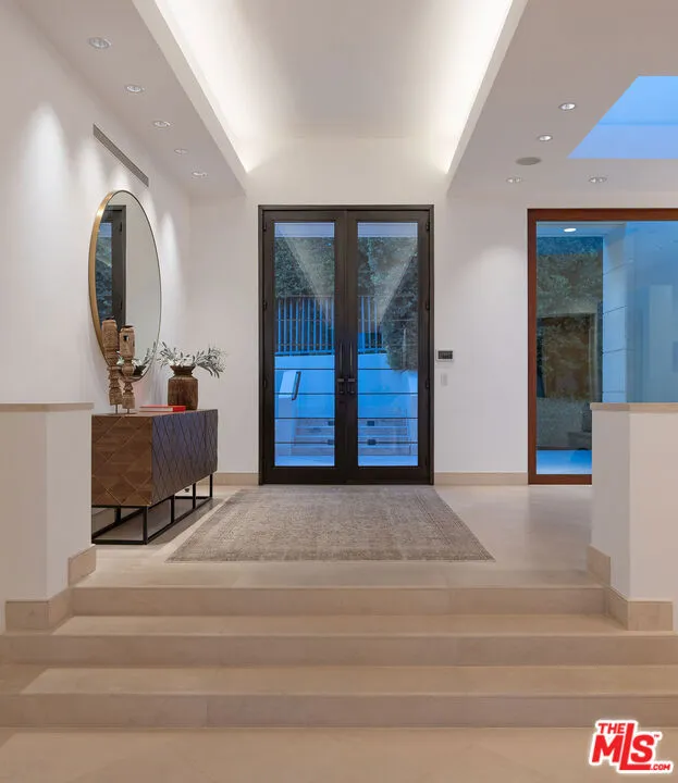 1118 Calle Vista Drive, Beverly Hills, California 90210 home-pic-7