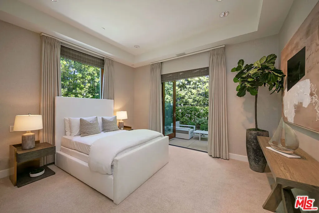 1118 Calle Vista Drive, Beverly Hills, California 90210 home-pic-9