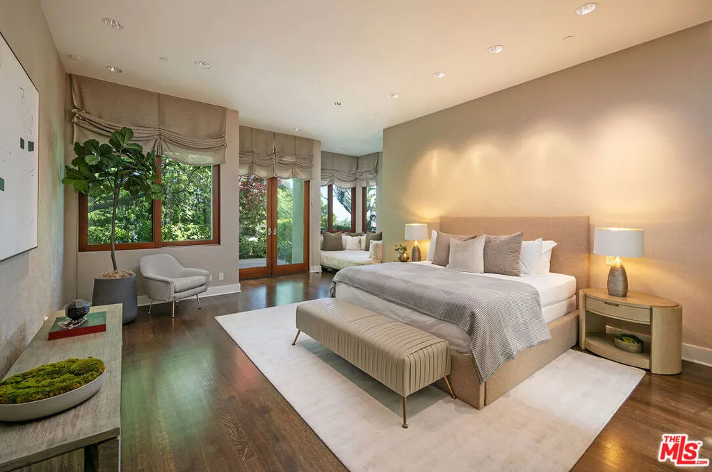 1118 Calle Vista Drive, Beverly Hills, California 90210 home-pic-8