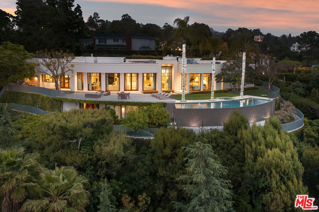 1118 Calle Vista Drive, Beverly Hills, California 90210 home-pic-4