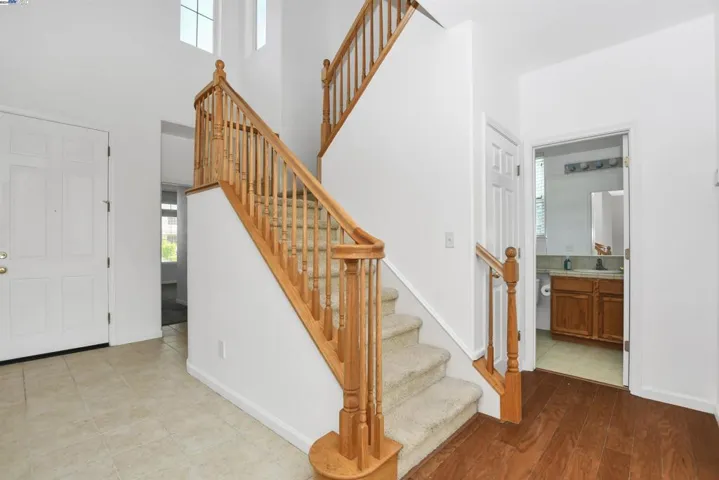 3931 Granite Falls Dr, Ceres, California 95307