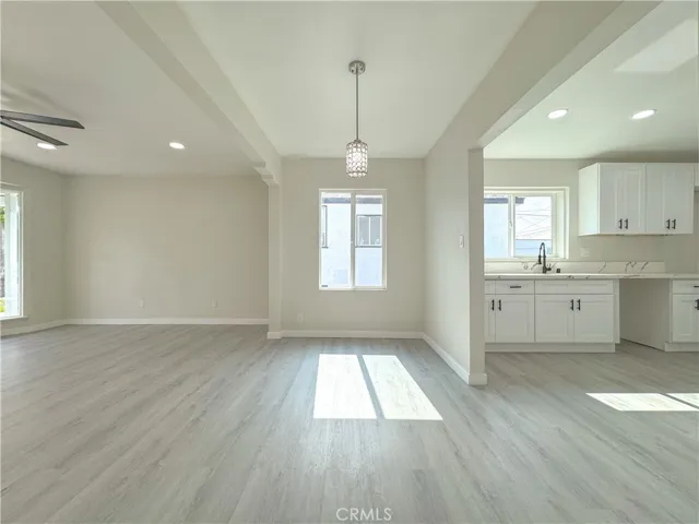 827 E 95th Street, Los Angeles, California 90002