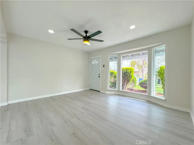 827 E 95th Street, Los Angeles, California 90002