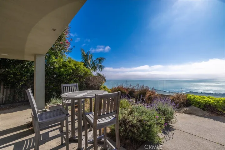 1305 La Mirada Street, Laguna Beach, California 92651