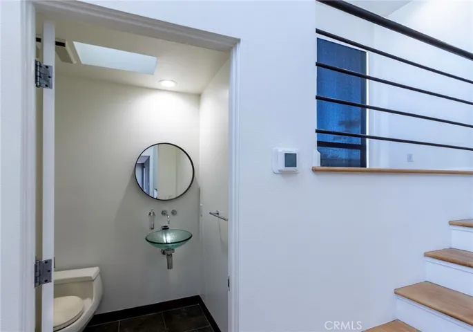 1305 La Mirada Street, Laguna Beach, California 92651